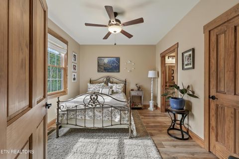Tiny photo for 155 E Shore Drive, Rockwood, TN 37854 (MLS # 1342678)