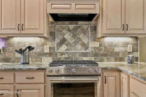 Tiny photo for 155 E Shore Drive, Rockwood, TN 37854 (MLS # 1342678)