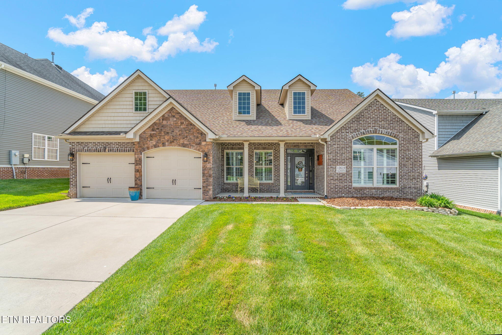 Photo 1 of 36 — 12619 Sailpointe Lane, Knoxville, TN 37922