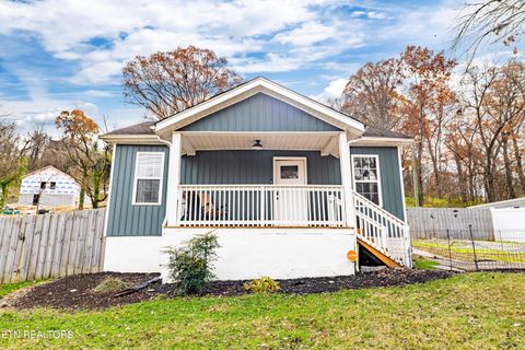 Photo of 4224 Ivy Ave, Knoxville, TN 37914 (MLS # 1322578)