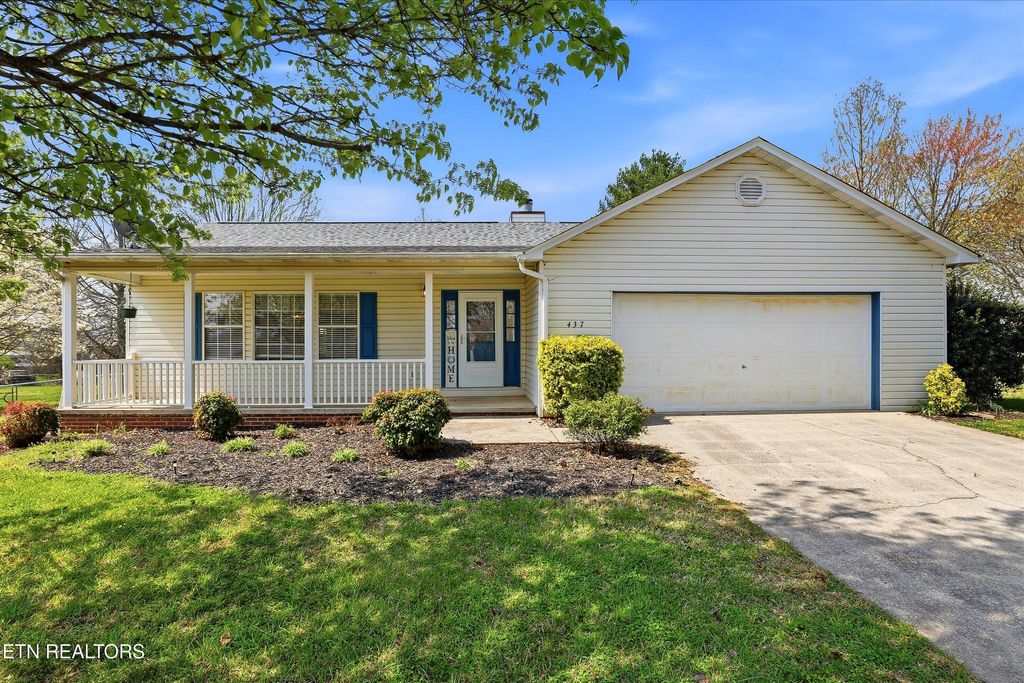 Photo of 437 Wilaway Rd, Maryville, TN 37801 (MLS # 1333968)