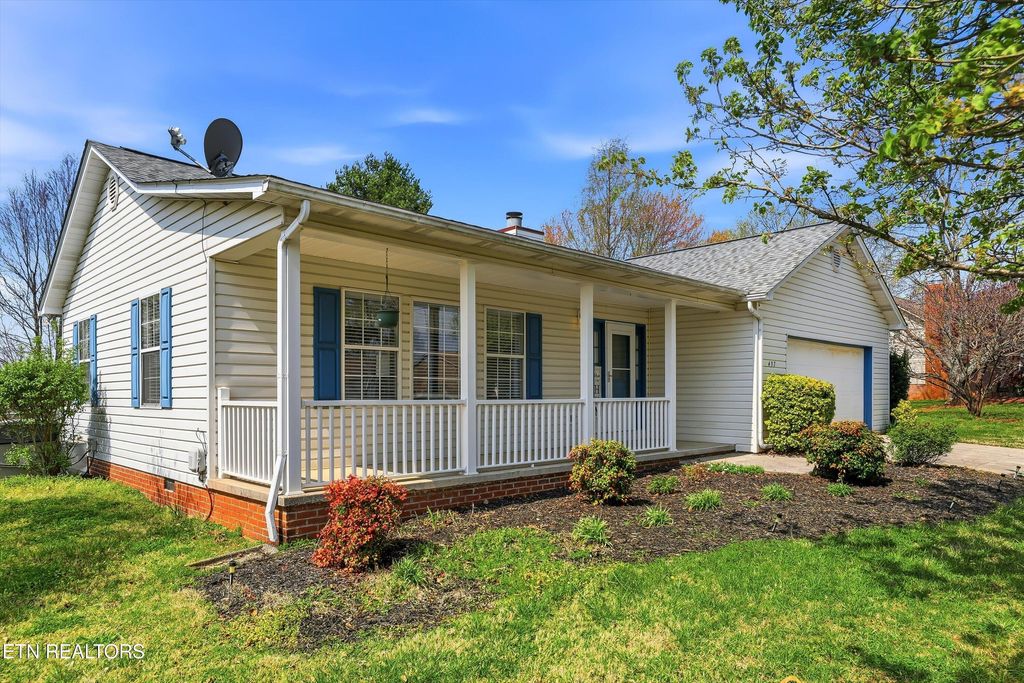 Photo of 437 Wilaway Rd, Maryville, TN 37801 (MLS # 1333968)