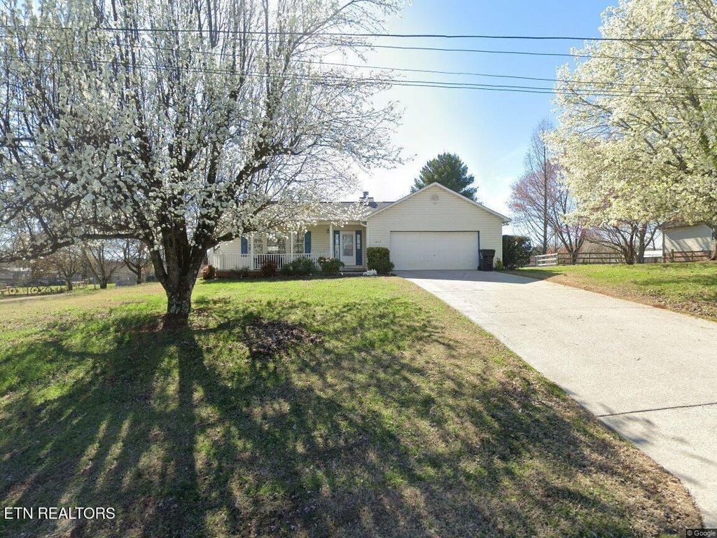 Photo of 437 Wilaway Rd, Maryville, TN 37801 (MLS # 1333968)