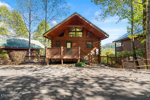 Tiny photo for 1781 Mountain Shadows Way, Gatlinburg, TN 37738 (MLS # 1317846)