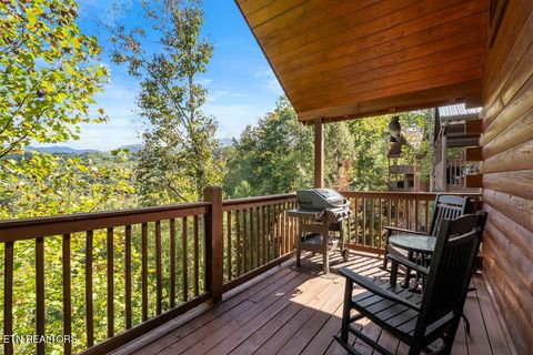 Tiny photo for 1781 Mountain Shadows Way, Gatlinburg, TN 37738 (MLS # 1317846)