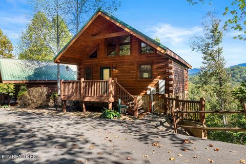 Tiny photo for 1781 Mountain Shadows Way, Gatlinburg, TN 37738 (MLS # 1317846)