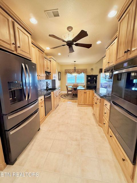 Tiny photo for 127 Golf View Blvd, Dandridge, TN 37725 (MLS # 1340477)