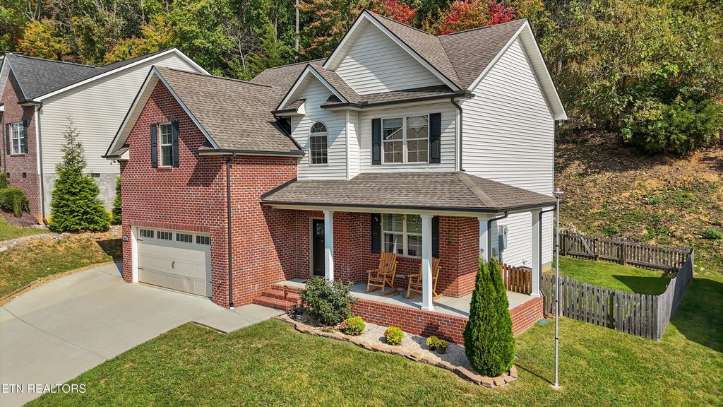 Photo of 3056 Oakwood Hills Lane, Knoxville, TN 37931 (MLS # 1319327)