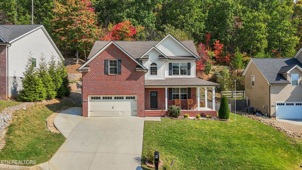Photo of 3056 Oakwood Hills Lane, Knoxville, TN 37931 (MLS # 1319327)