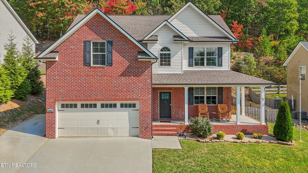 Photo of 3056 Oakwood Hills Lane, Knoxville, TN 37931 (MLS # 1319327)