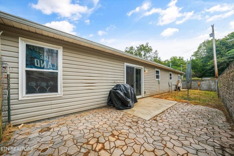 Tiny photo for 425 E Church St, Kingston, TN 37763 (MLS # 1355838)