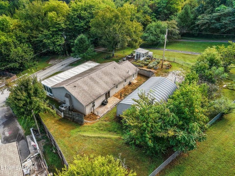 Tiny photo for 425 E Church St, Kingston, TN 37763 (MLS # 1355838)