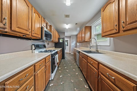Tiny photo for 425 E Church St, Kingston, TN 37763 (MLS # 1355838)