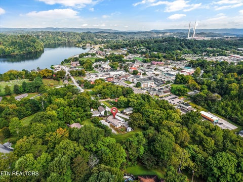 Tiny photo for 425 E Church St, Kingston, TN 37763 (MLS # 1355838)