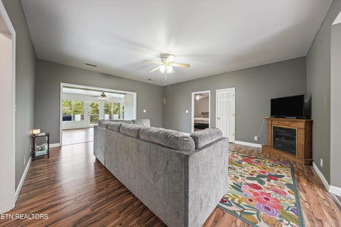 Tiny photo for 425 E Church St, Kingston, TN 37763 (MLS # 1355838)