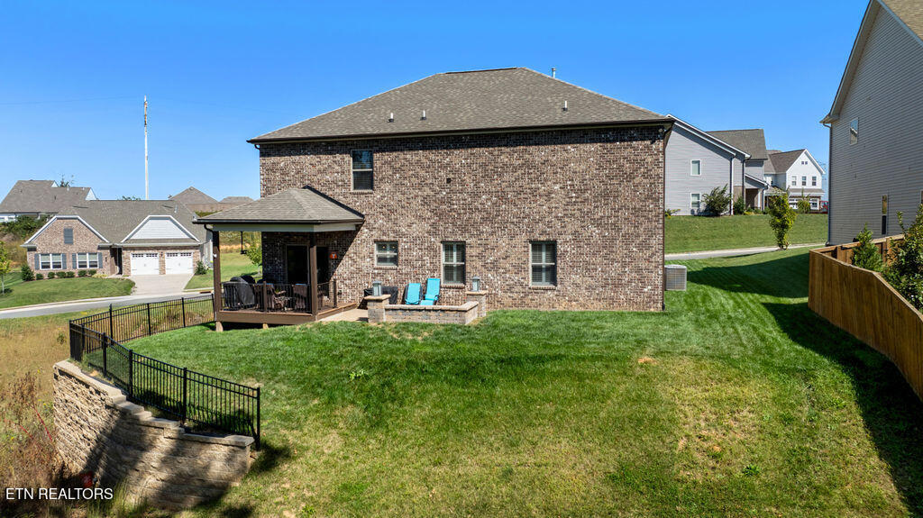 212 Aspen Drive