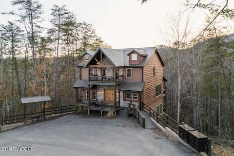 Property photo of 2110 Elk Pass Lane, Sevierville, TN 37876