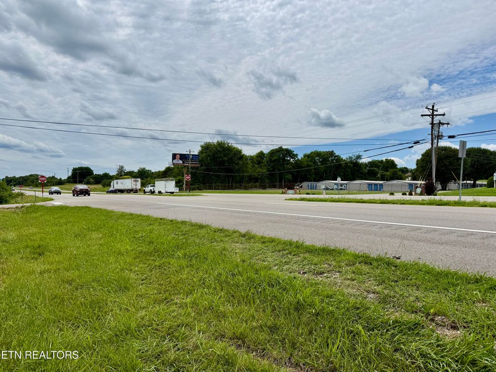 Photo of 6997 W Andrew Johnson Hwy, Talbott, TN 37877 (MLS # 1345755)