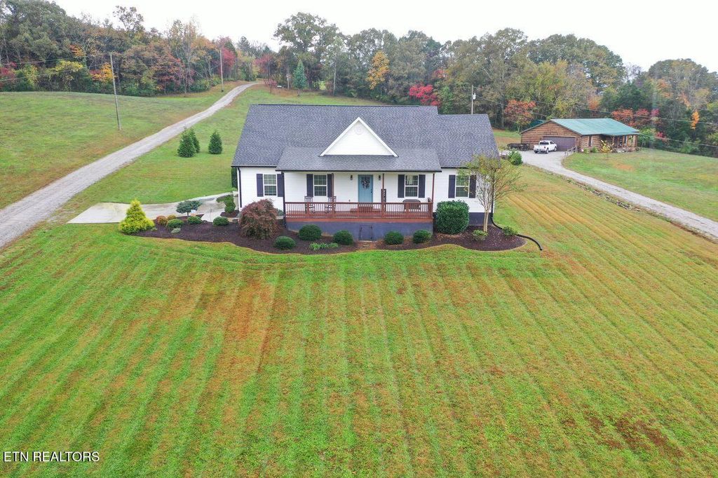 Photo of 1825 Pleasant View Cemetery Rd, New Market, TN 37820 (MLS # 1320287)