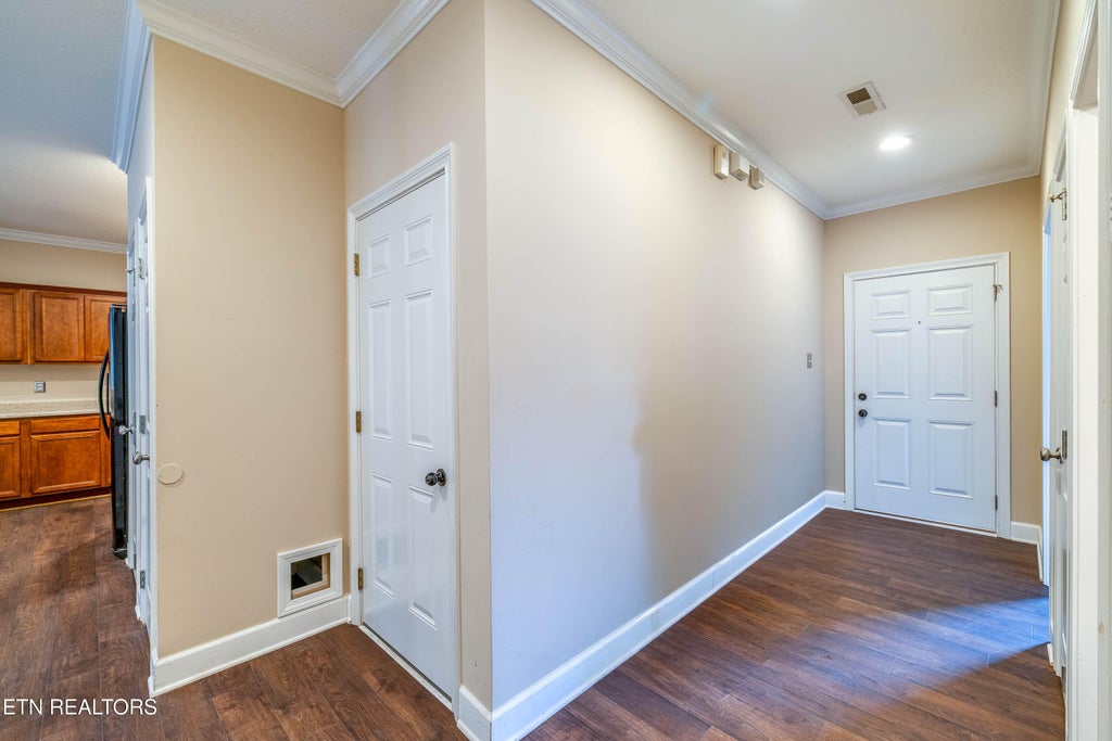 Photo of 7032 Pemmbrooke Shire Lane, Knoxville, TN 37909 (MLS # 1359375)