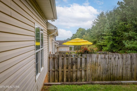 Tiny photo for 7032 Pemmbrooke Shire Lane, Knoxville, TN 37909 (MLS # 1359375)