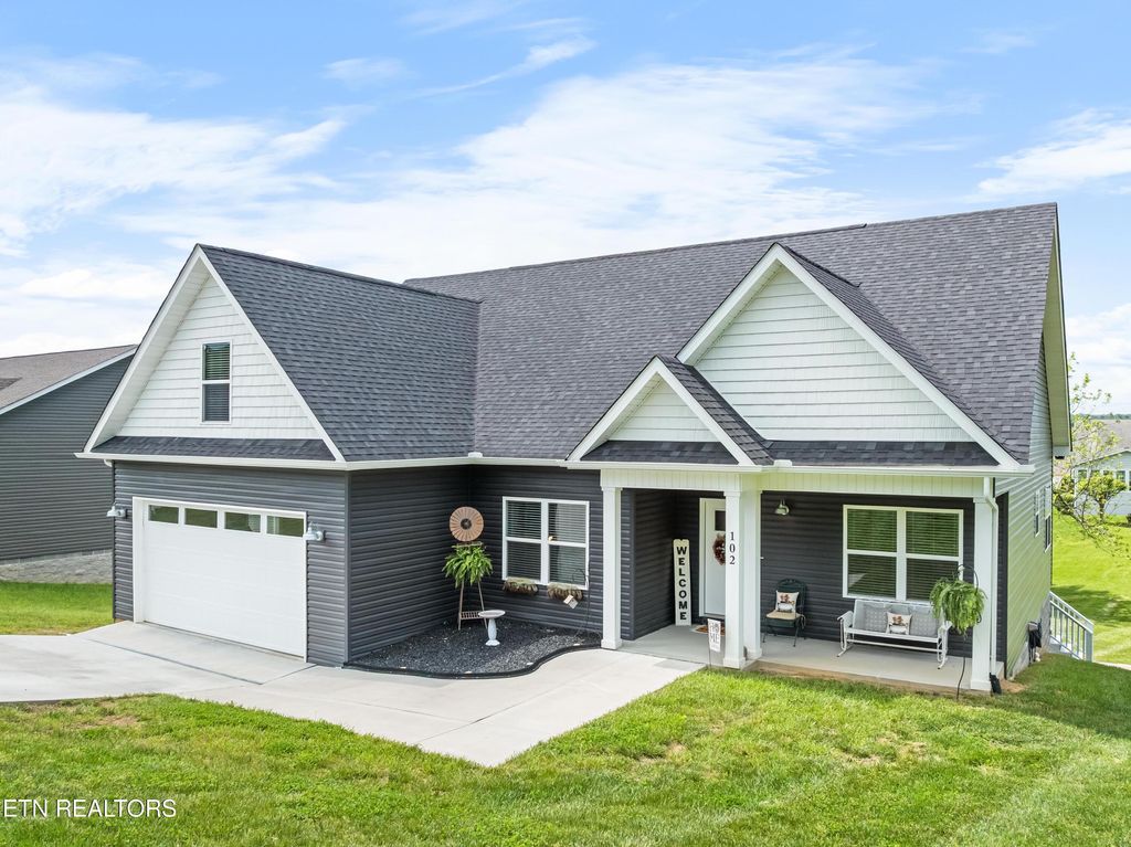 Photo of 102 Morning Glory Drive, Andersonville, TN 37705 (MLS # 1300309)