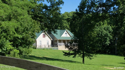 Photo of 3527 Fox Creek Rd, Louisville, TN 37777 (MLS # 1347858)
