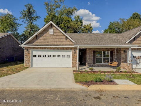 Photo of 636 Snowflower Circle, Pigeon Forge, TN 37863 (MLS # 1356262)