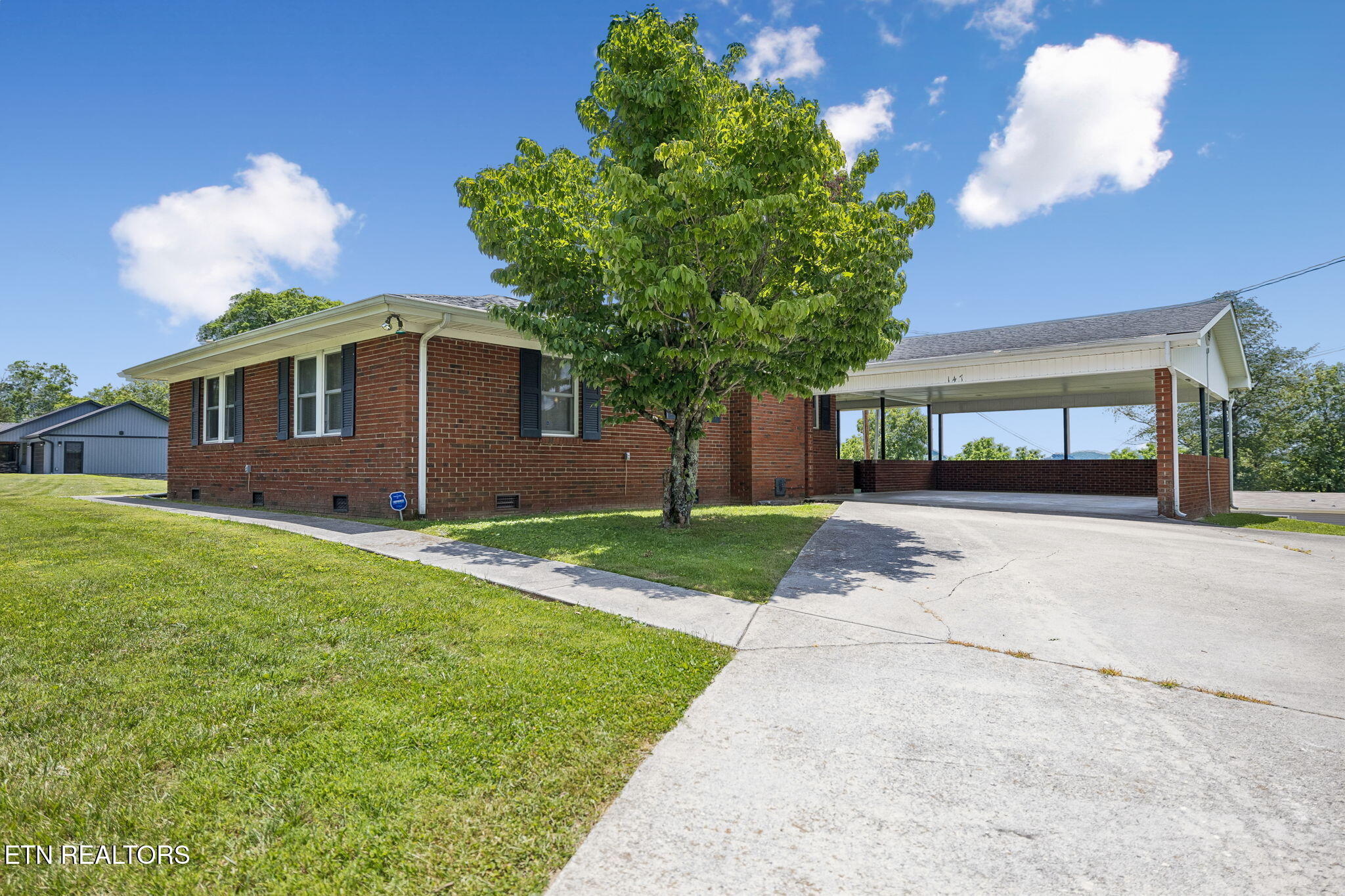 147 Meredith Rd