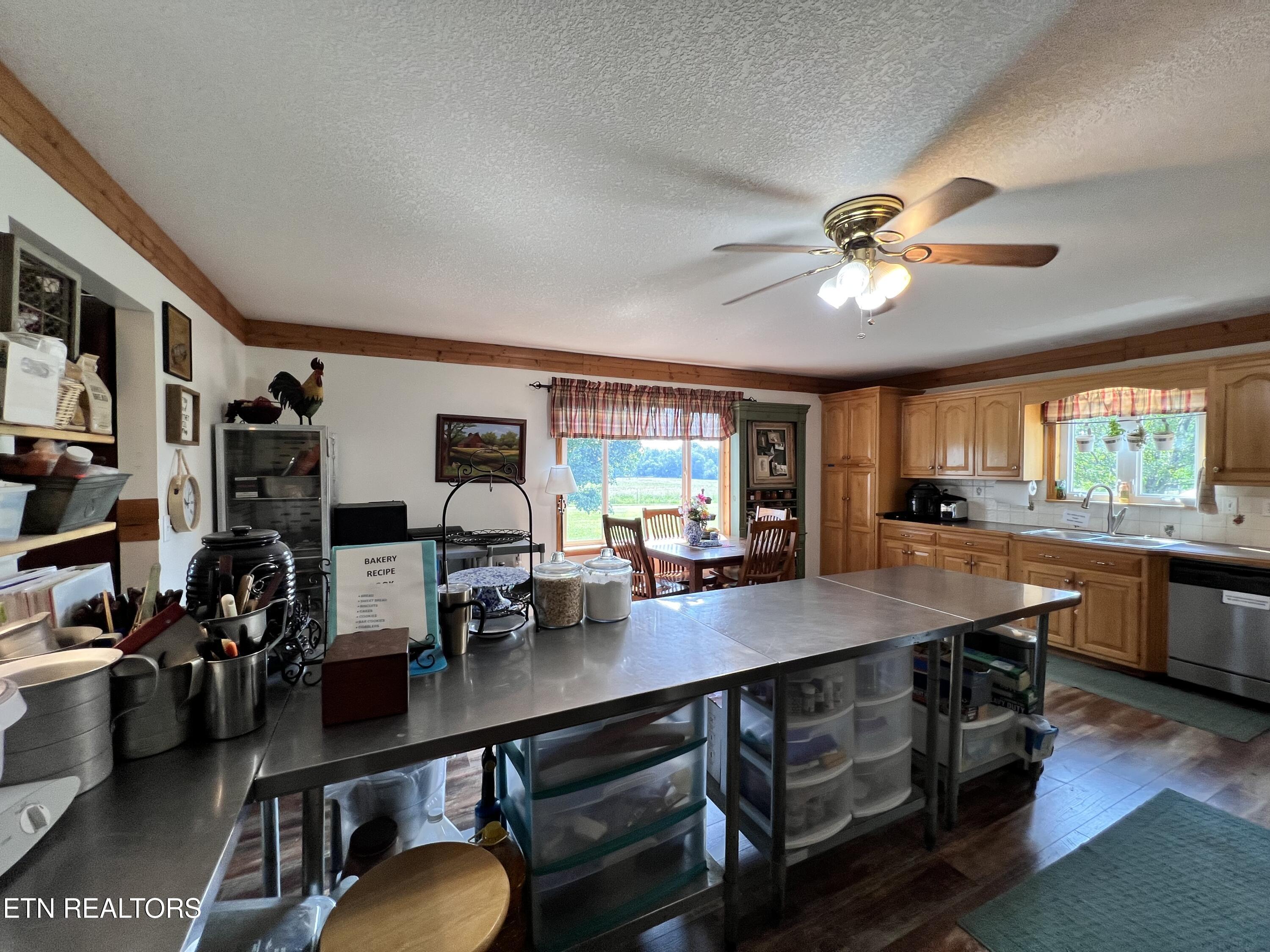 4250 Standing Rock Rd