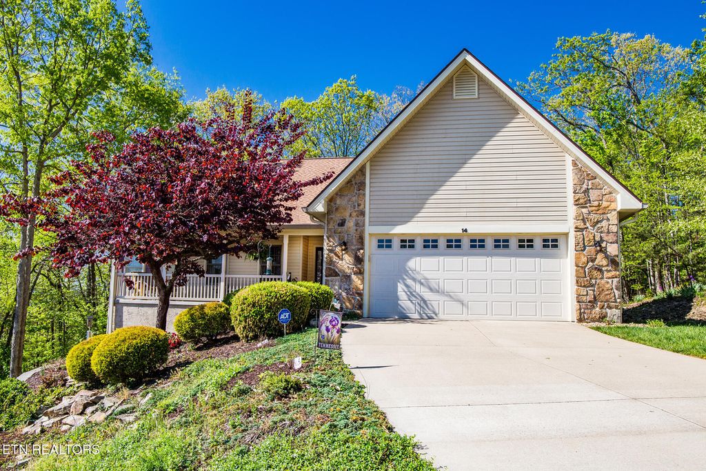 Photo of 14 Northridge Terrace, Crossville, TN 38558 (MLS # 1338073)