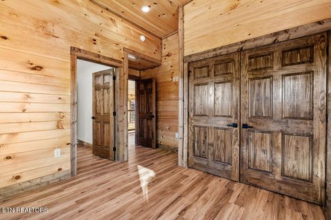 Tiny photo for 737 Bullwinkle Way, Sevierville, TN 37862 (MLS # 1324781)