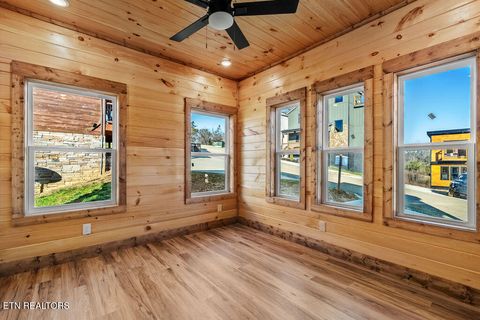 Tiny photo for 737 Bullwinkle Way, Sevierville, TN 37862 (MLS # 1324781)