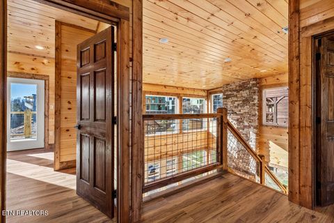 Tiny photo for 737 Bullwinkle Way, Sevierville, TN 37862 (MLS # 1324781)