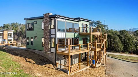 Tiny photo for 737 Bullwinkle Way, Sevierville, TN 37862 (MLS # 1324781)