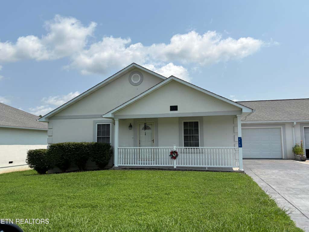 Photo of 113 Greystone Way, Kingston, TN 37763 (MLS # 1350508)