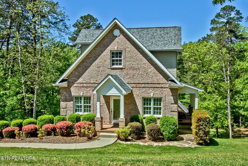 Photo of 111 Daleyuhski Way, Loudon, TN 37774 (MLS # 1332881)