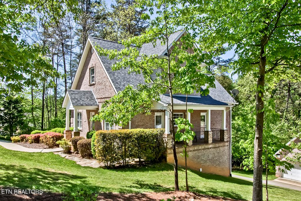 Photo of 111 Daleyuhski Way, Loudon, TN 37774 (MLS # 1332881)