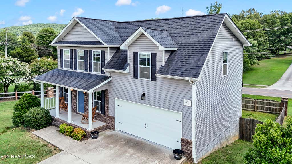 Photo of 1904 Mahogany Wood Tr, Knoxville, TN 37920 (MLS # 1347511)