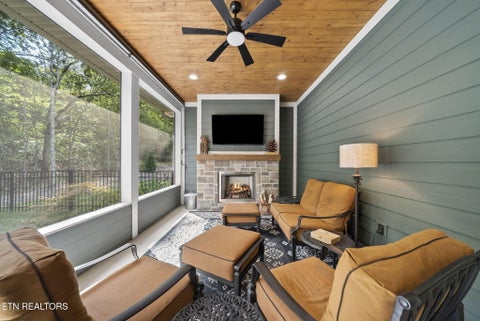 Tiny photo for 110 Thornhill Lane, Fairfield Glade, TN 38558 (MLS # 1356124)