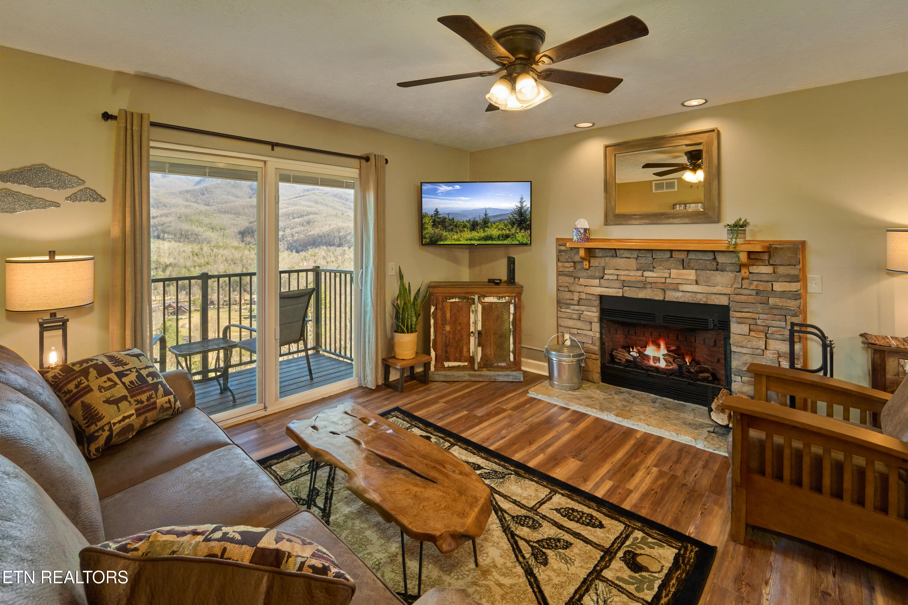 3710 Weber Rd A202