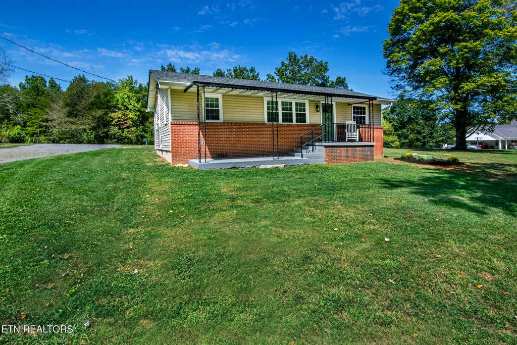 Photo of 8213 Tazewell Pike, Corryton, TN 37721 (MLS # 1312592)