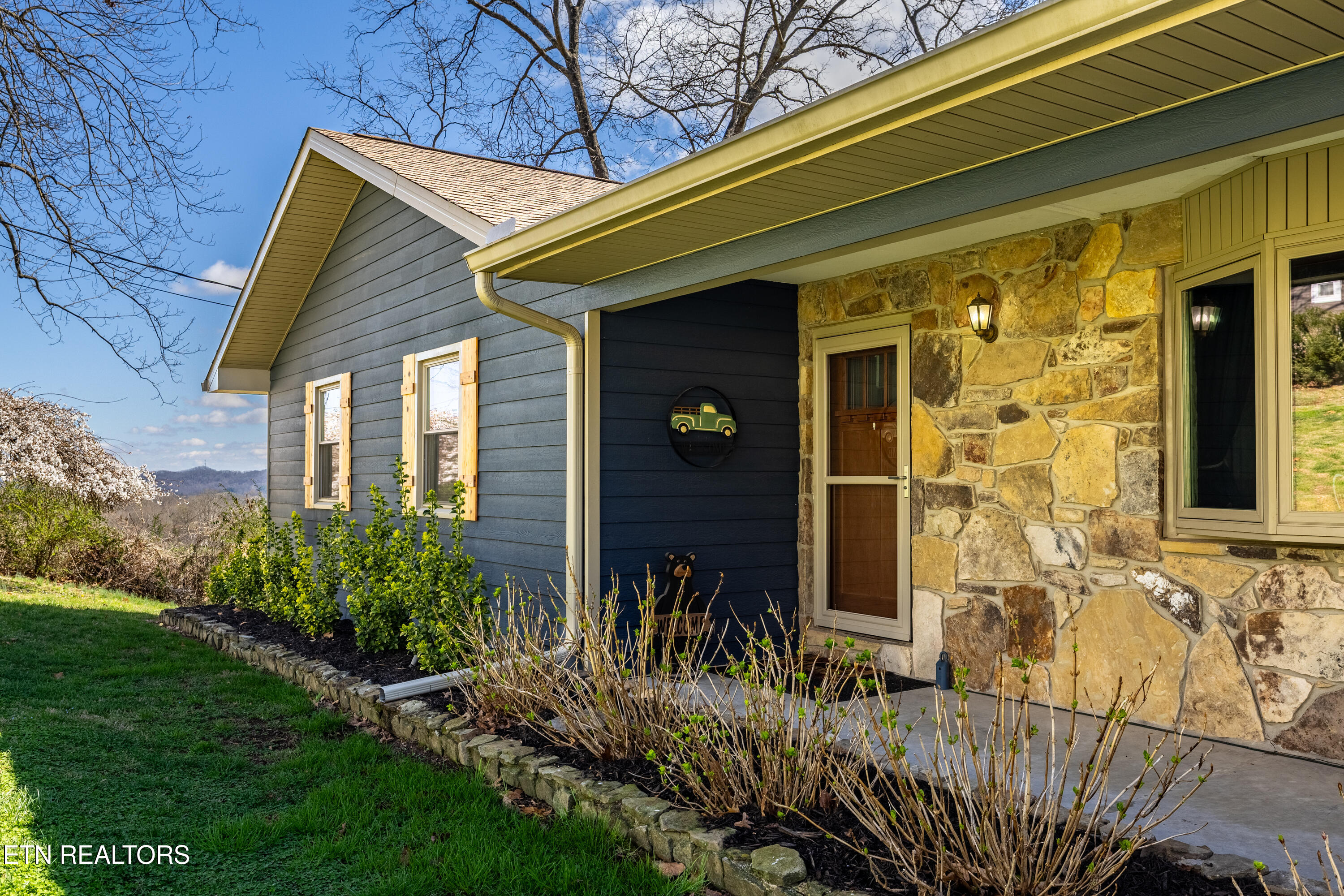 107 Timbercrest Lane