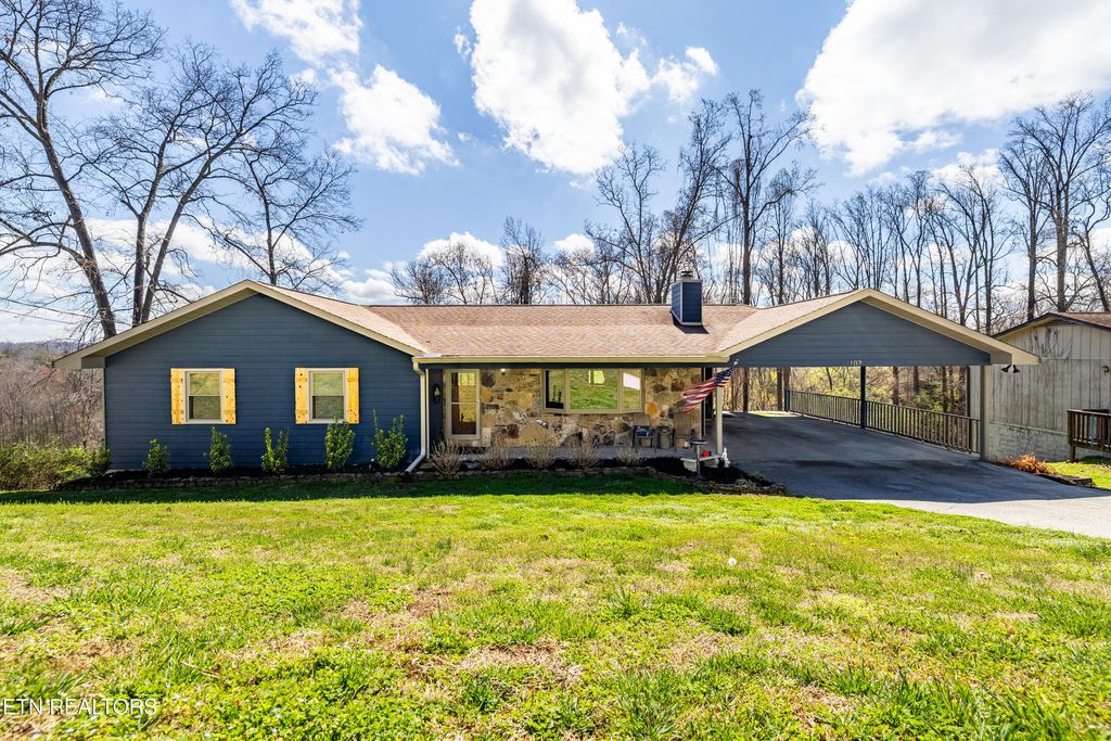 Photo of 107 Timbercrest Lane, Clinton, TN 37716 (MLS # 1332353)