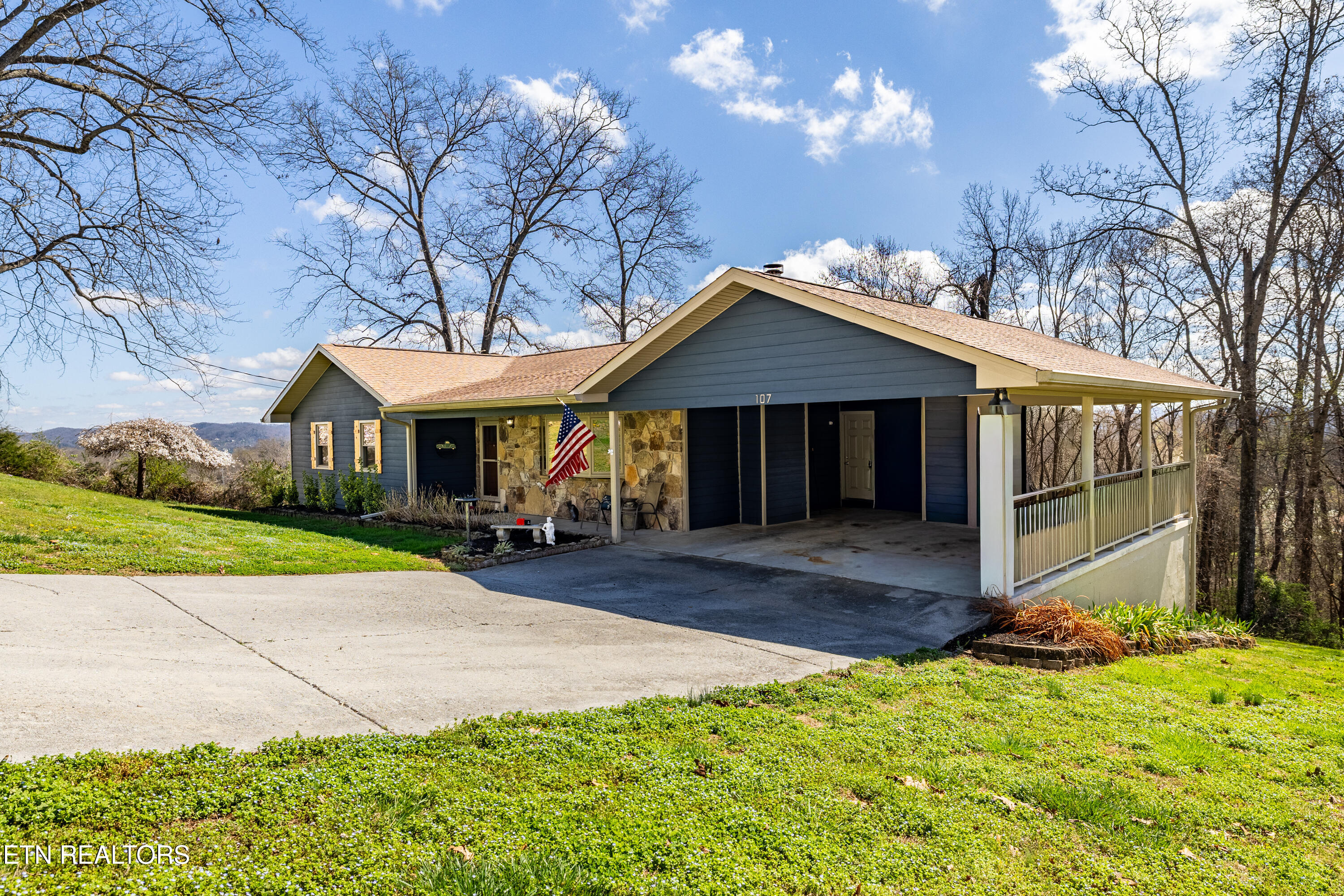 107 Timbercrest Lane