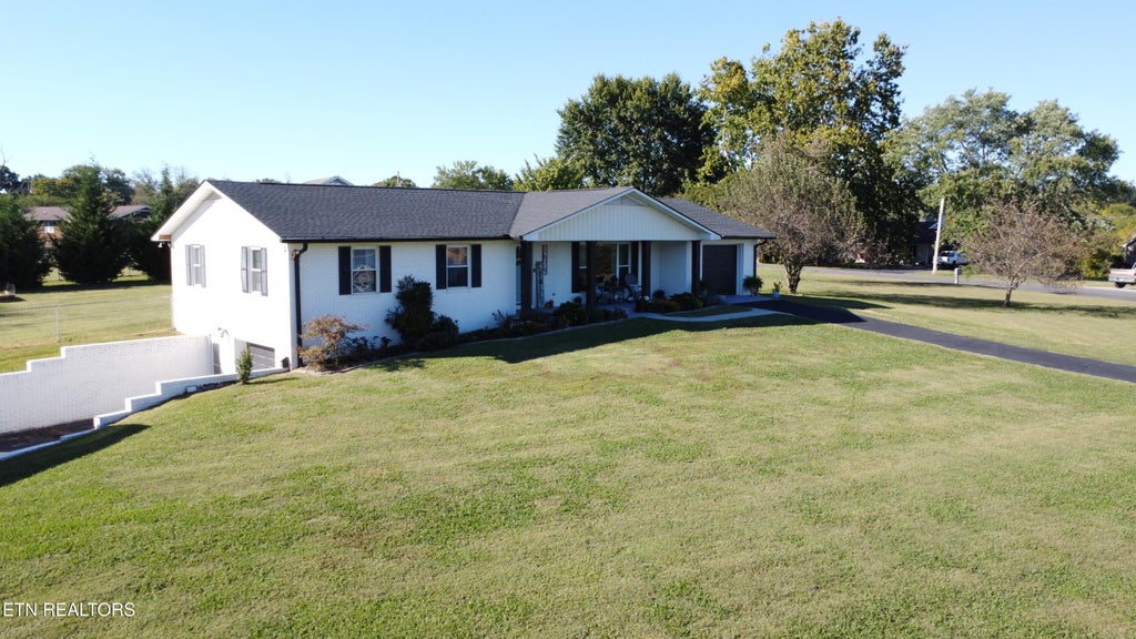 Photo of 1679 Brookview Drive, Dandridge, TN 37725 (MLS # 1351324)