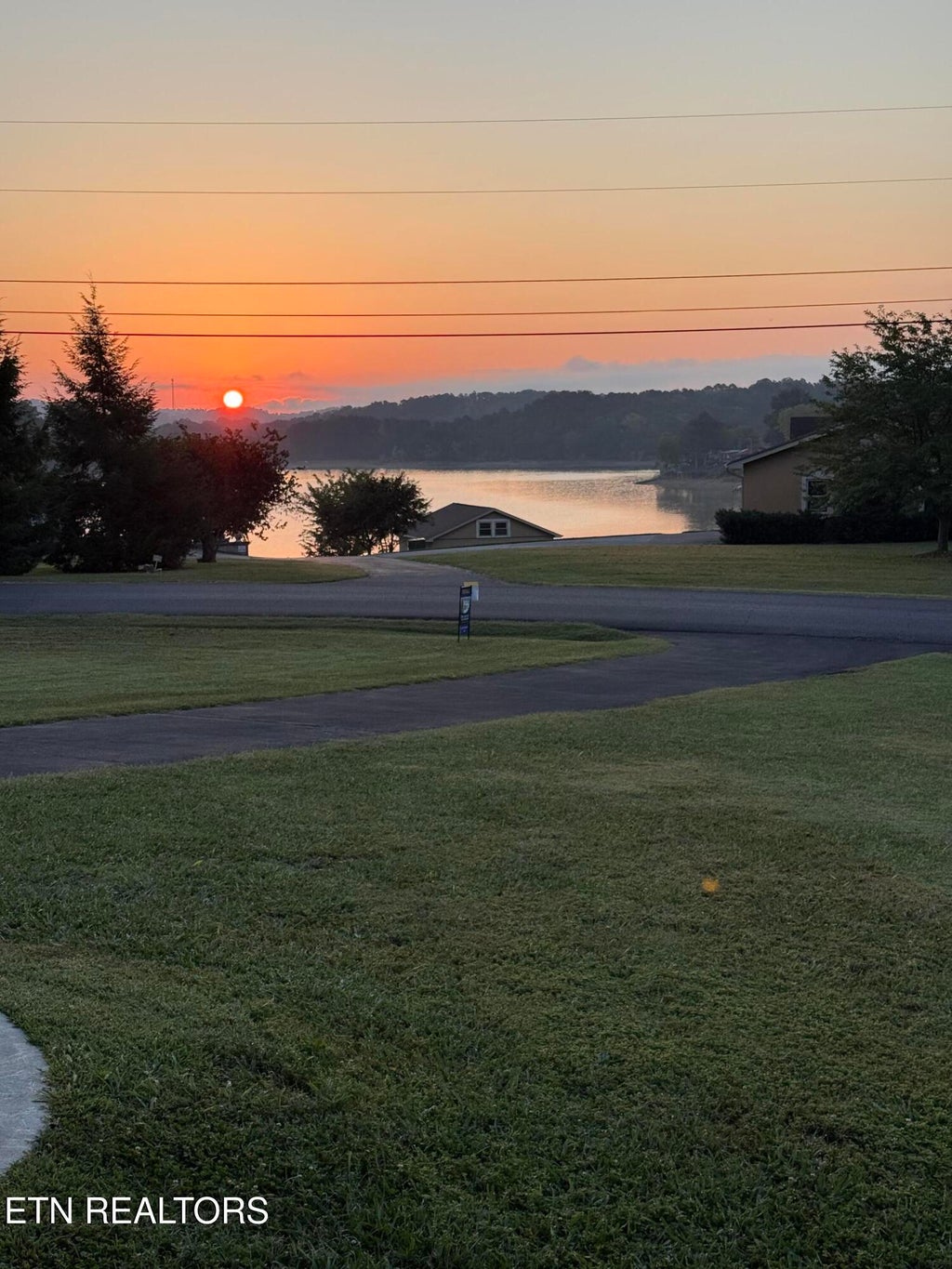 Photo of 1679 Brookview Drive, Dandridge, TN 37725 (MLS # 1351324)