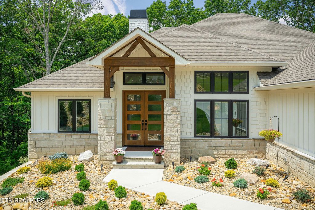 Photo of 149 Chestnut Ridge Lane, Crossville, TN 38558 (MLS # 1331537)