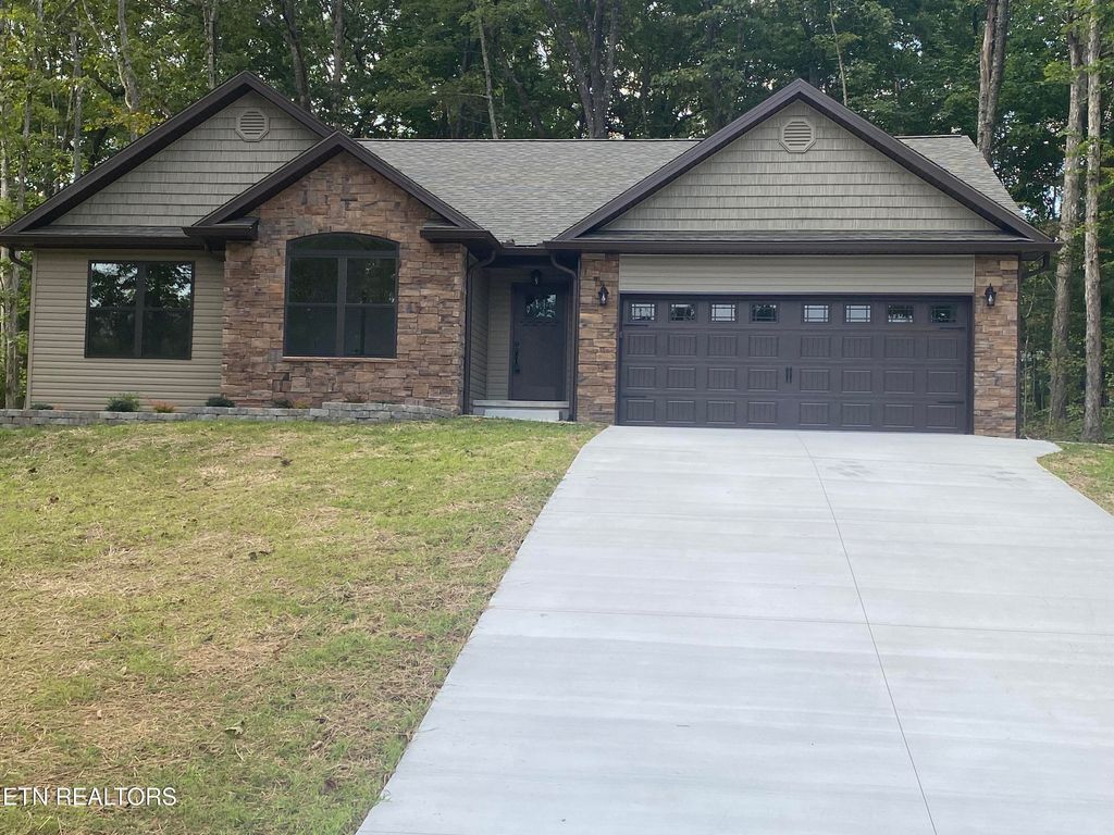 Photo of 233 Albemarle Circle, Fairfield Glade, TN 38558 (MLS # 1304609)