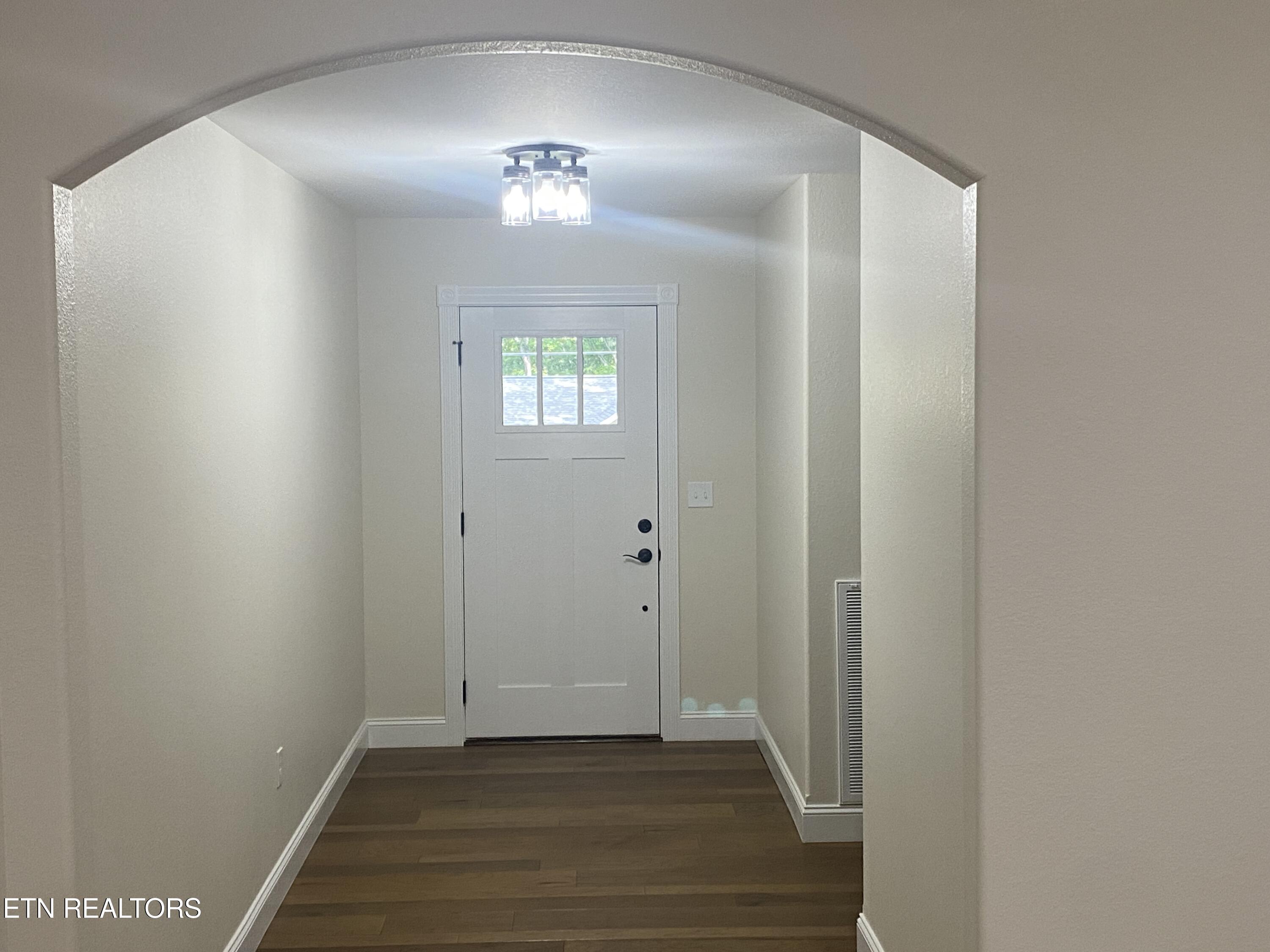233 Albemarle Circle